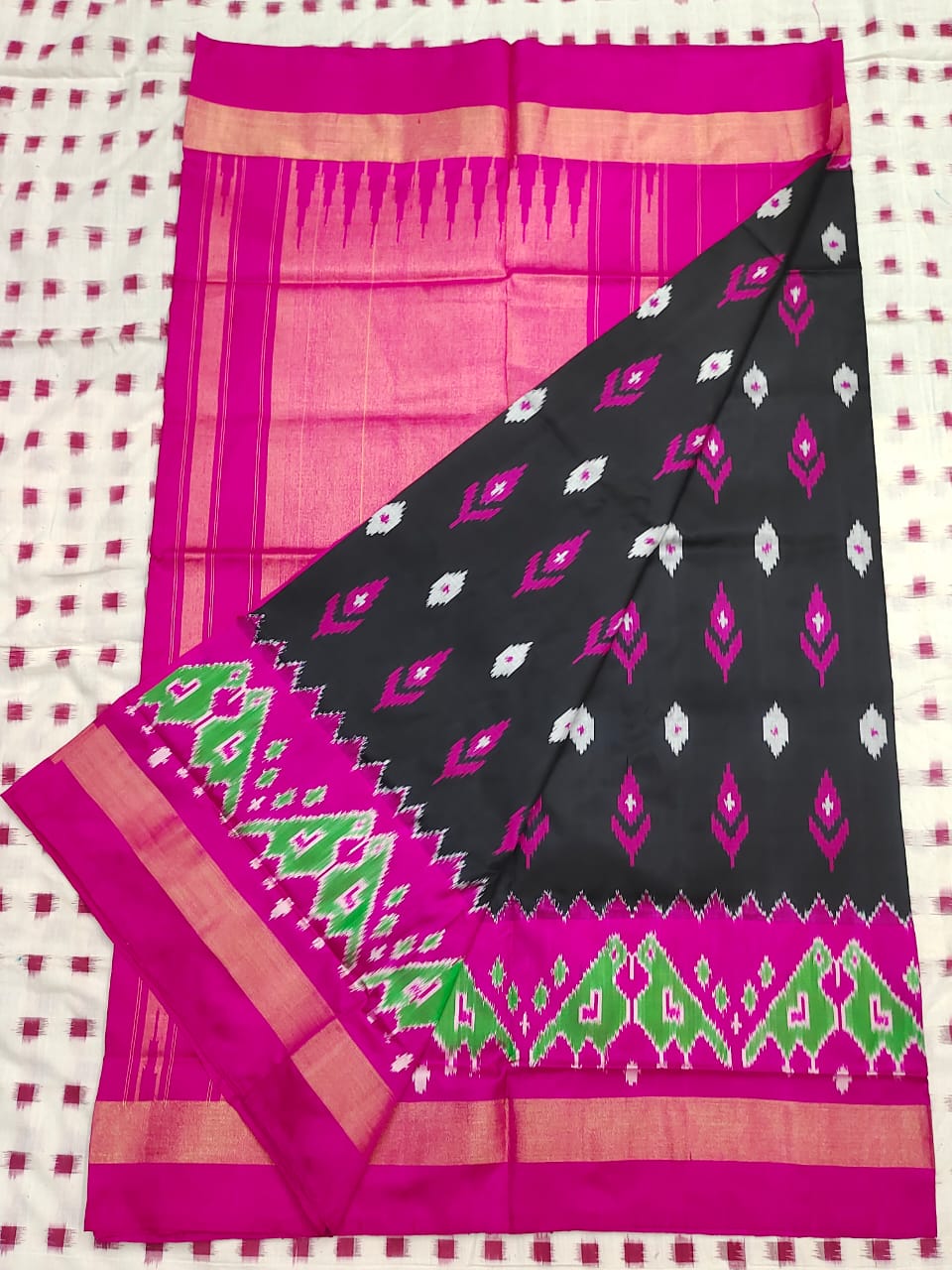 Pochampally Ikt Pure Silk Saree