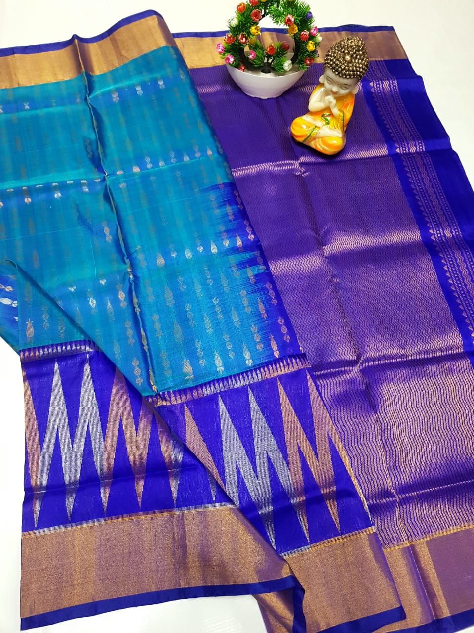 Uppada pattu saree