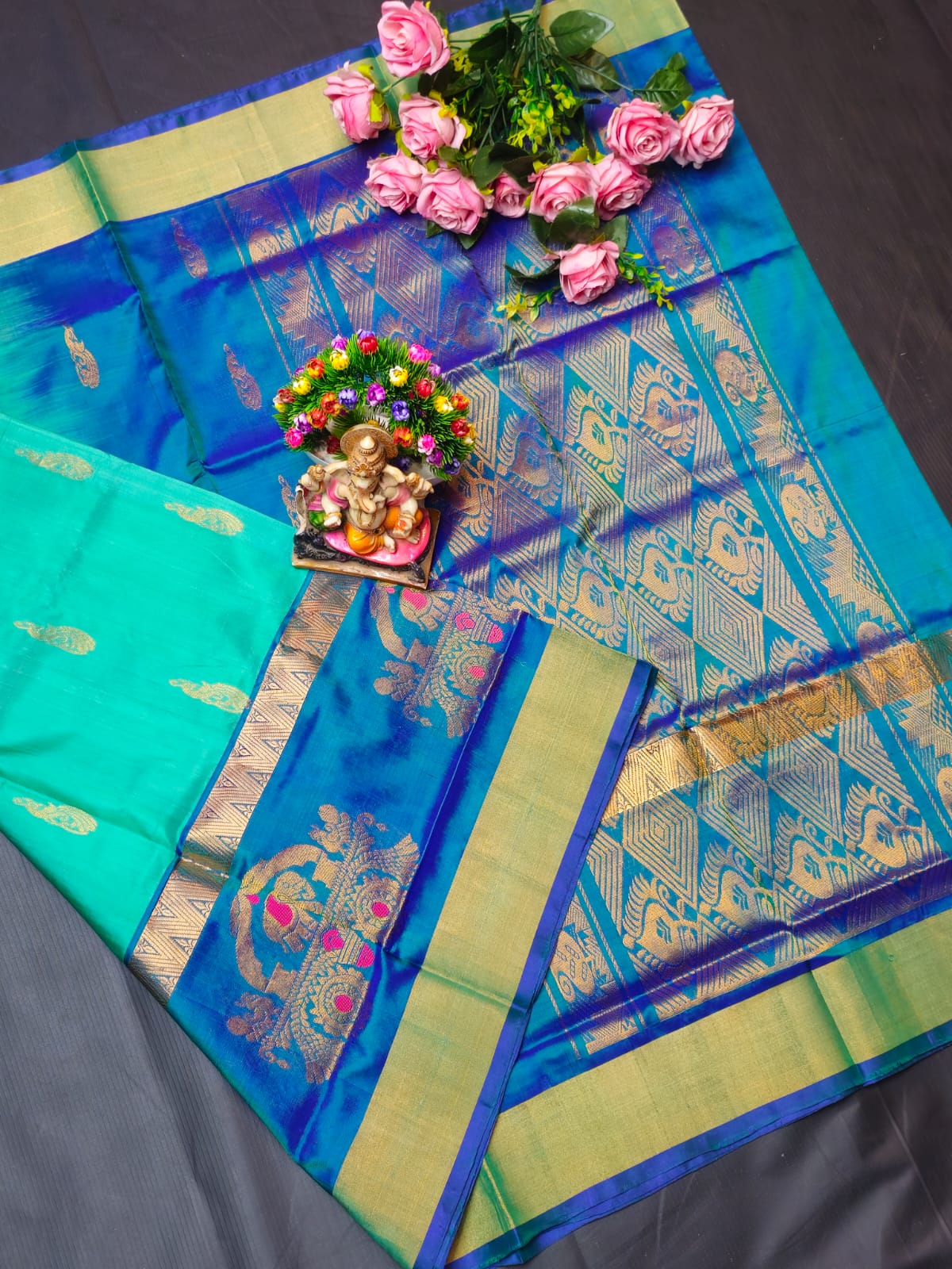 Uppada Pure Silk Buttas Design Saree With Blouse