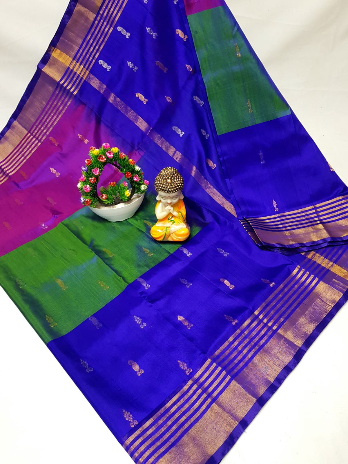 Uppada Pure Silk Buttas Design Saree