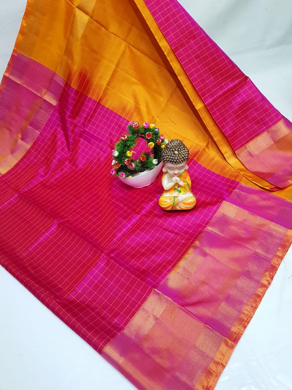 Uppada Pure Silk Checks Design Saree