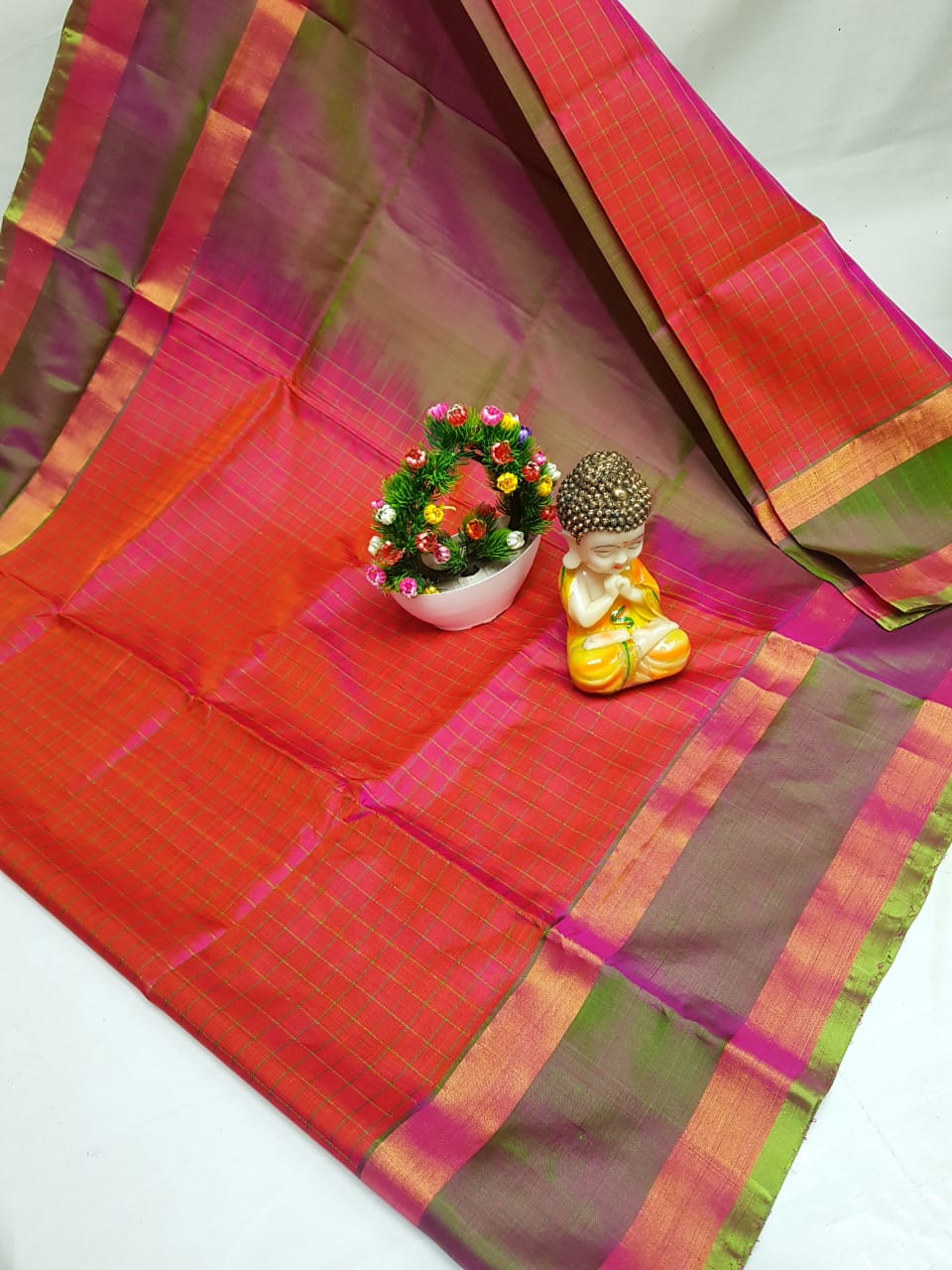 Uppada Pure Silk Checks Design Saree