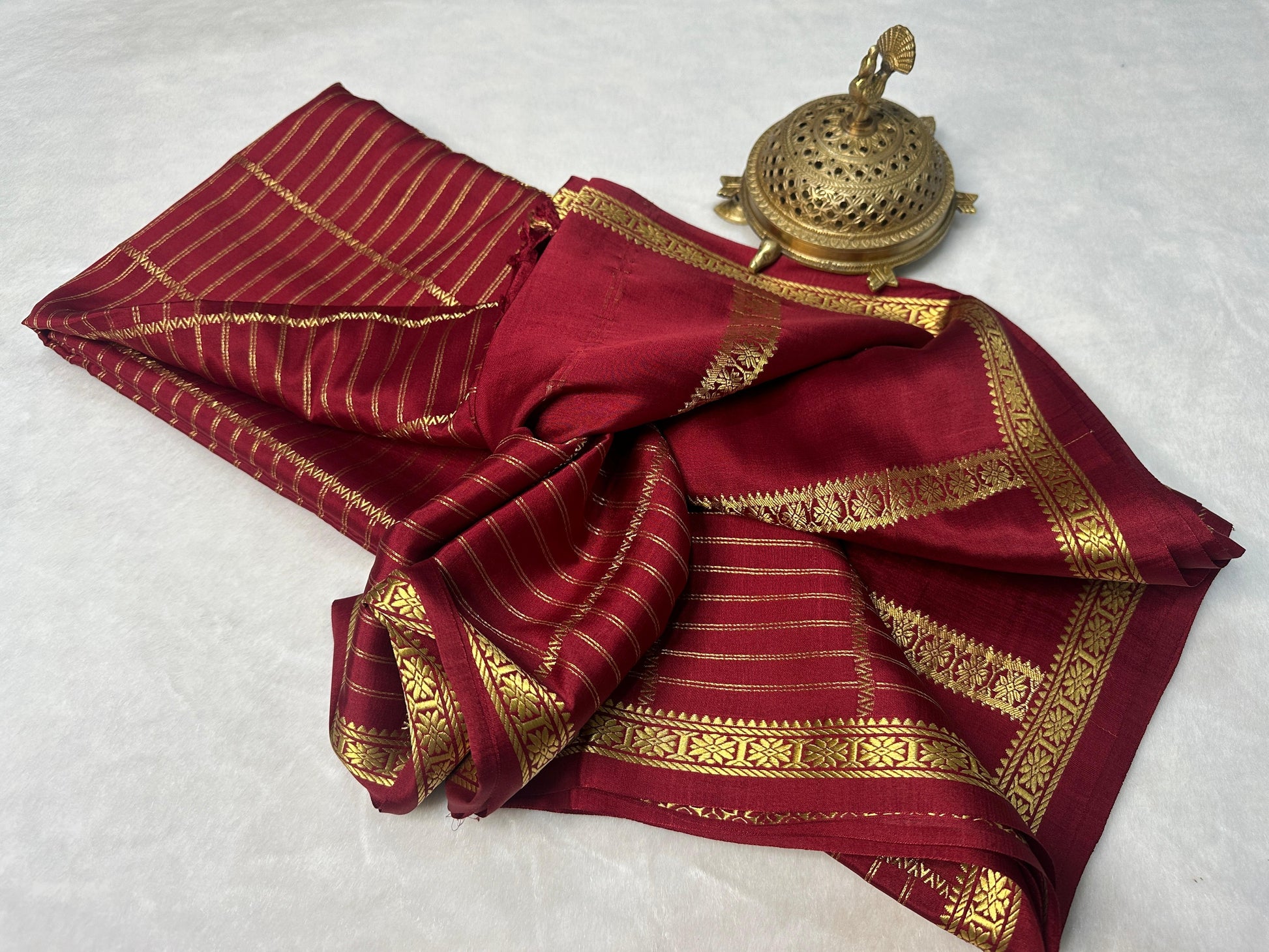 Mysore Silk Double Line Horizontal stripes Design Saree