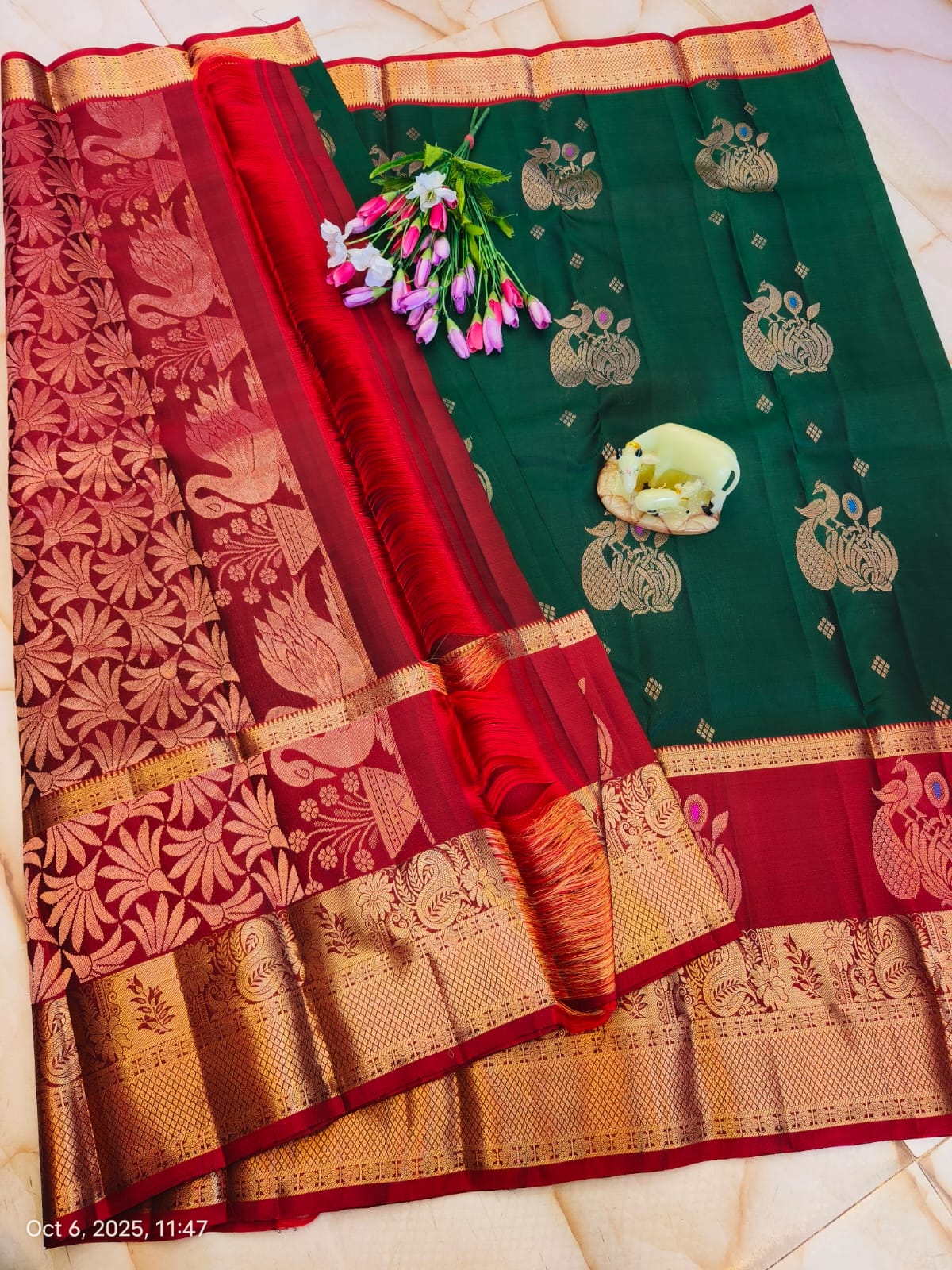 Light Weight Pure Silk Buttas Design Kanchi Border Saree