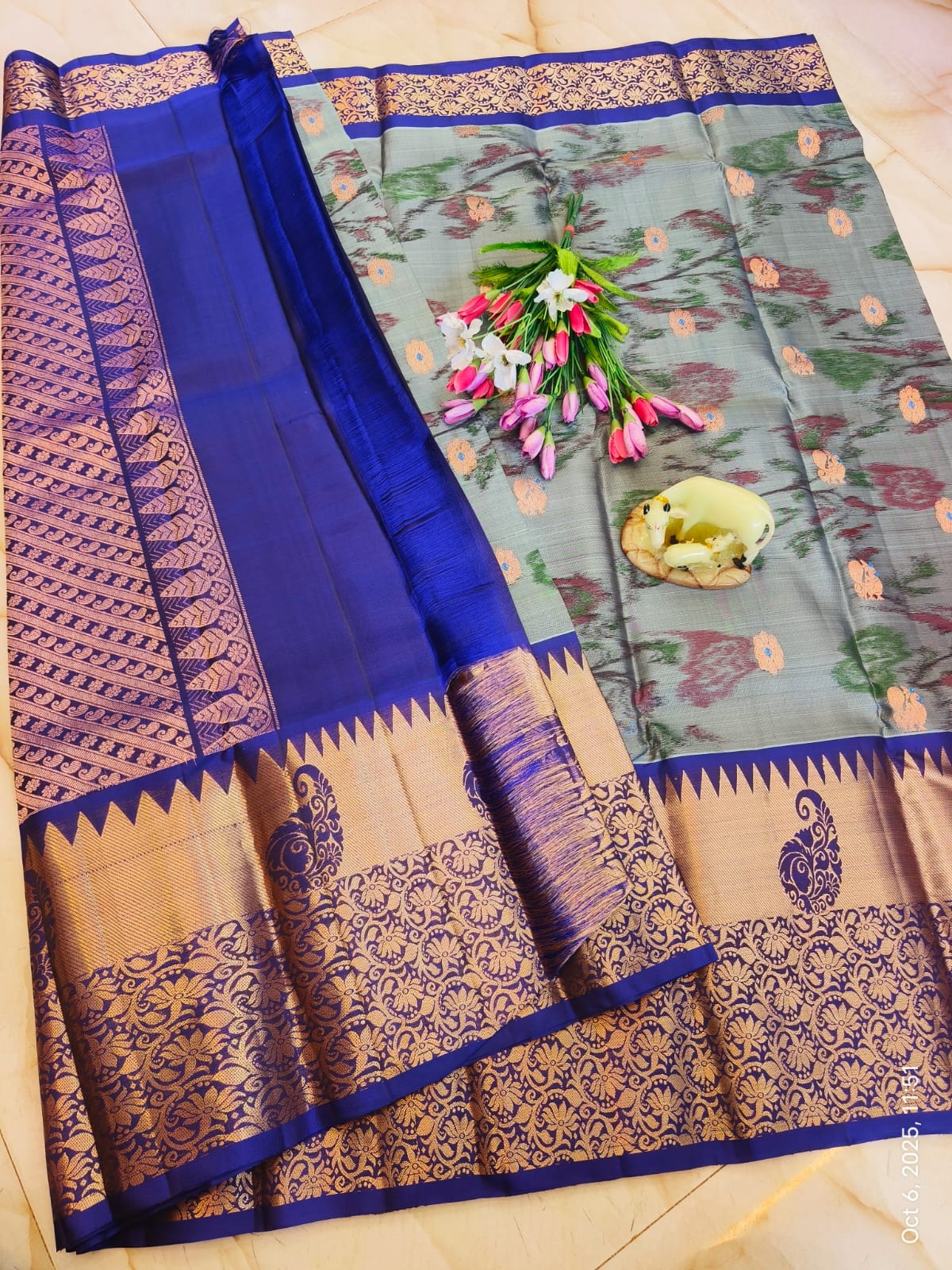 Light Weight Pure Silk Buttas Design Kanchi Border Saree