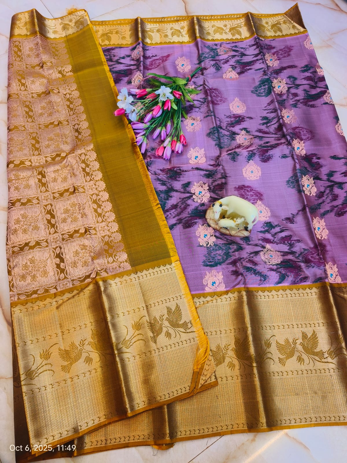 Light Weight Pure Silk Buttas Design Kanchi Border Saree