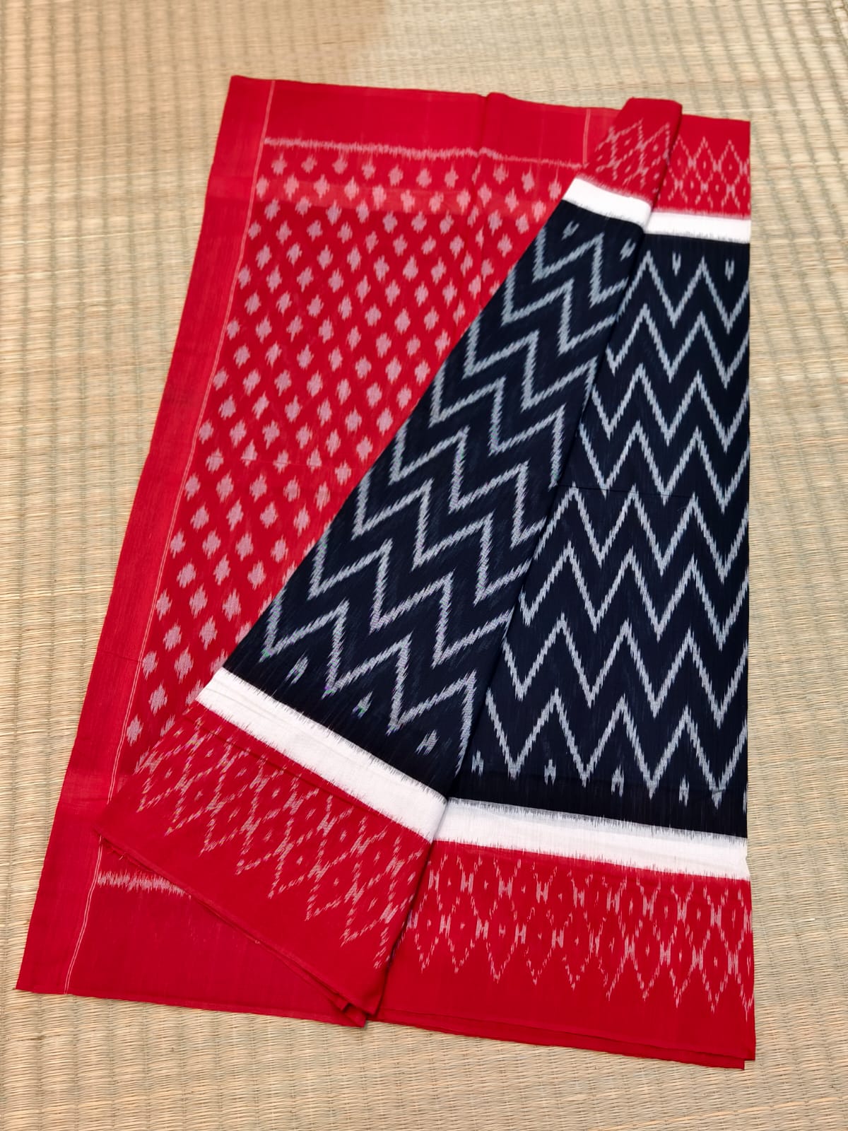 Pochampally Double Ikat Cotton Saree