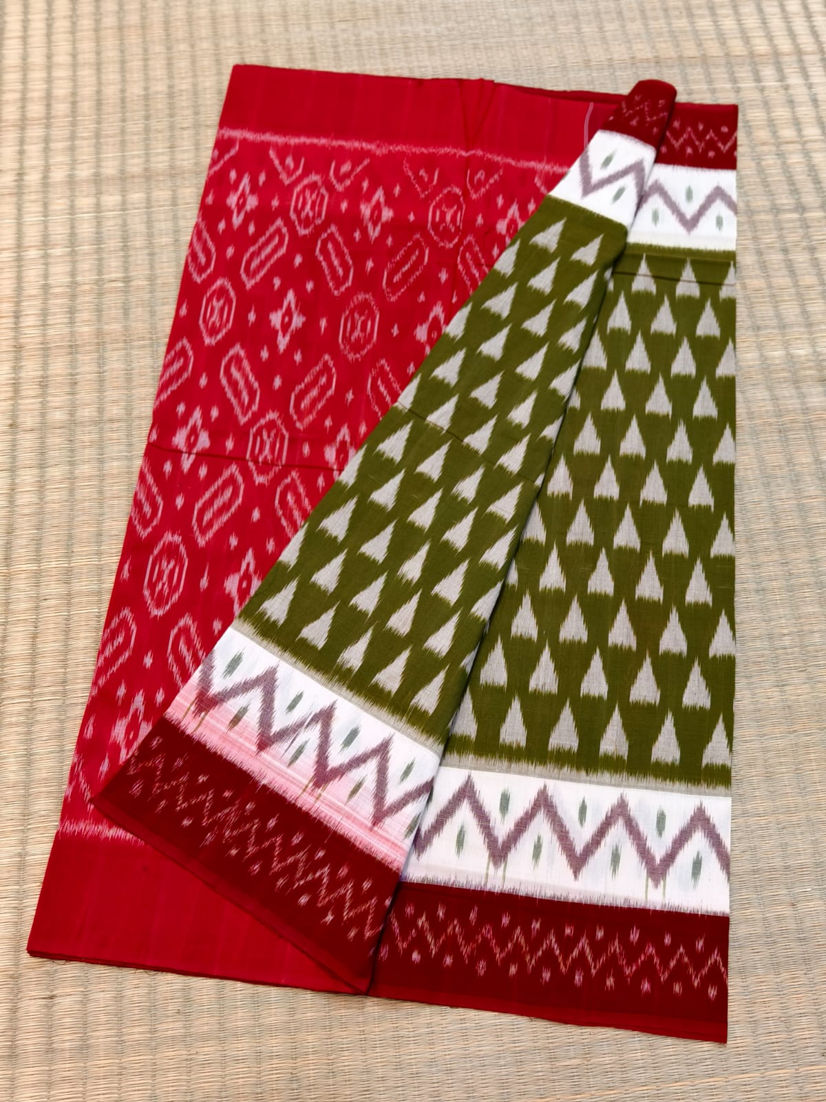 Pochampally Double Ikat Cotton Saree