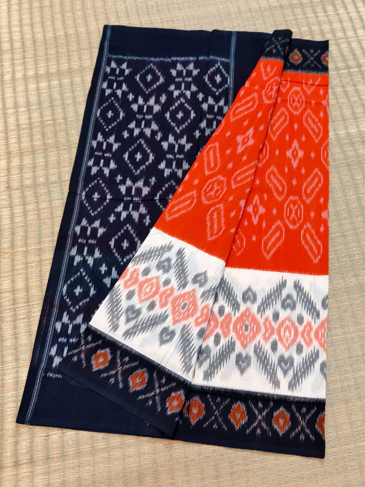 Pochampally Double Ikat Cotton Saree