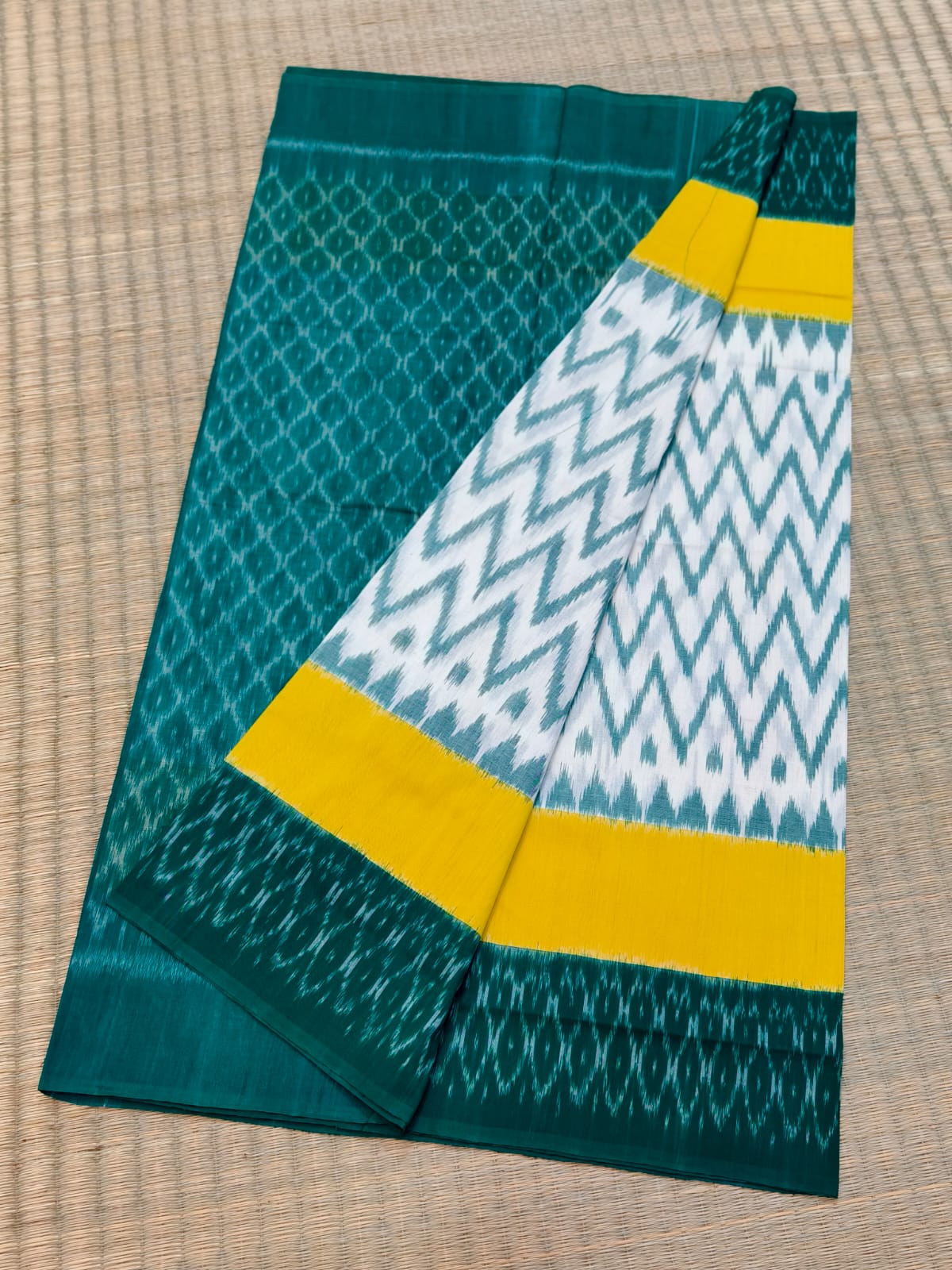 Pochampally Double Ikat Cotton Saree