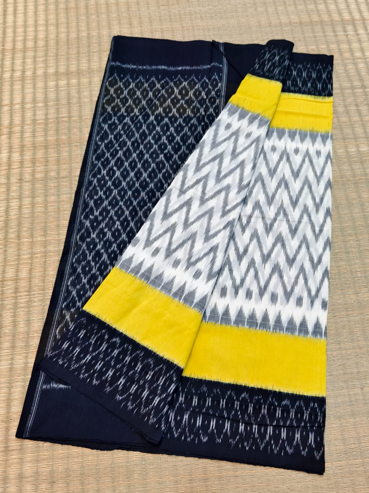 Pochampally Double Ikat Cotton Saree