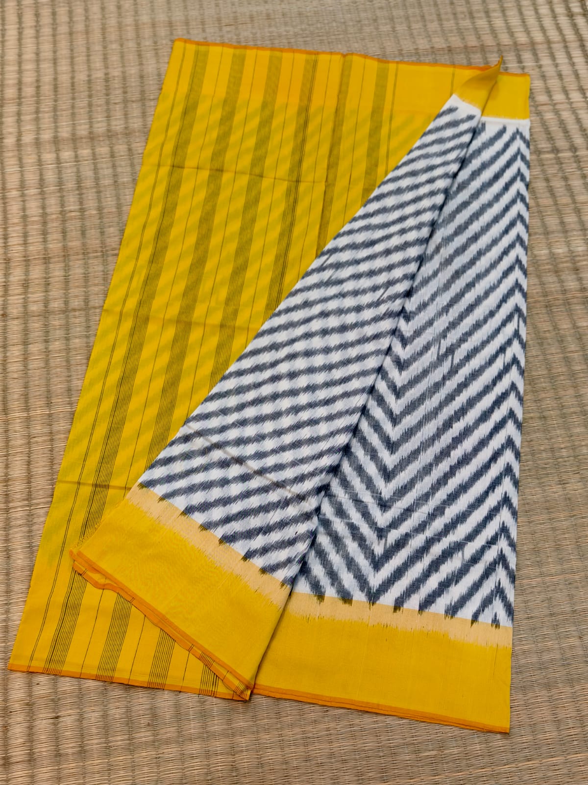 Pochampally Double Ikat Cotton Saree