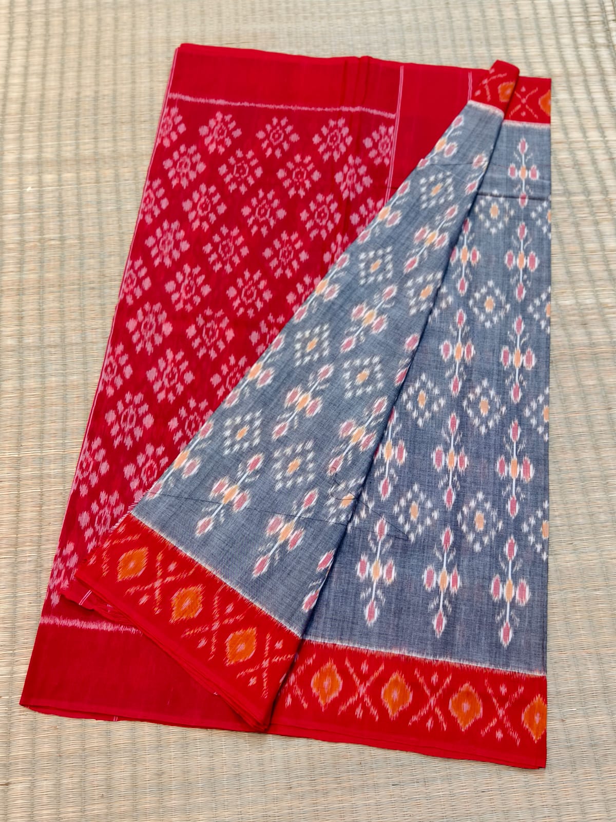 Pochampally Double Ikat Cotton Saree