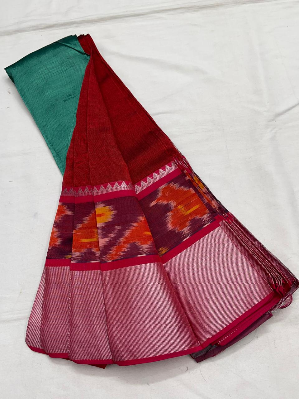 Mangalagiri Silk / Cotton Ikat Border Saree