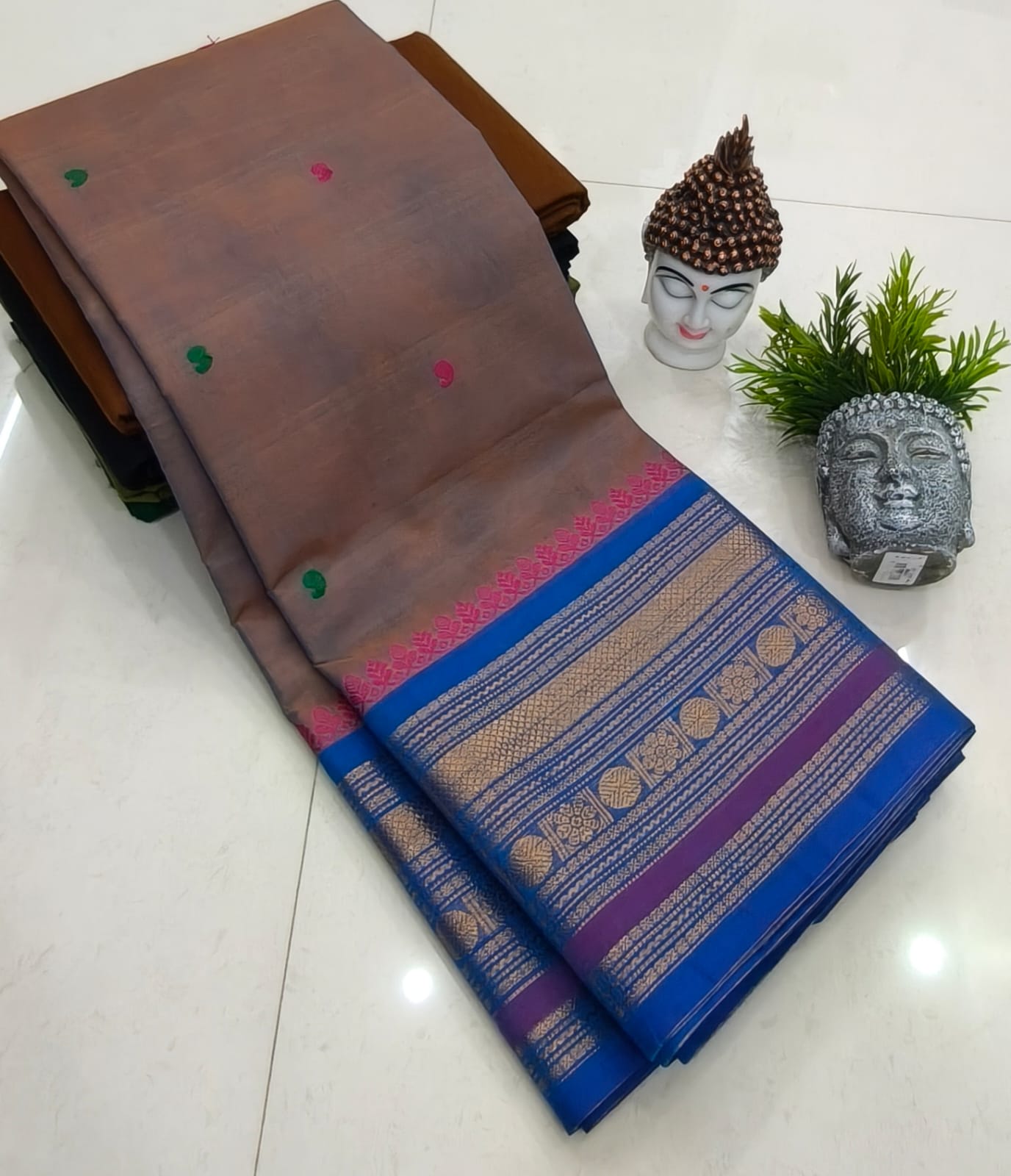 Kanchipuram Fancy Cotton Saree With Running Blouse