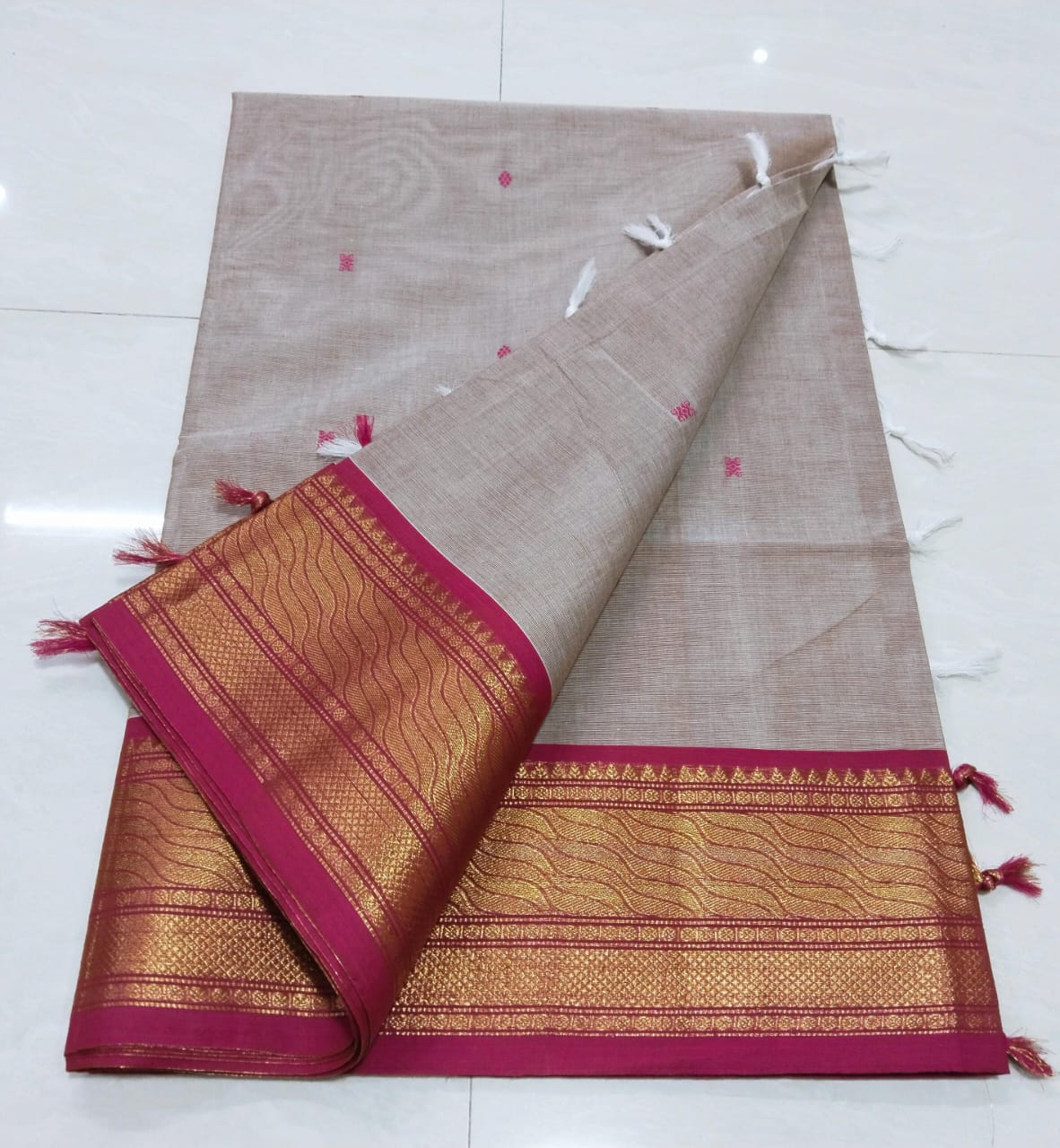 Kanchipuram Fancy Cotton Saree With Running Blouse