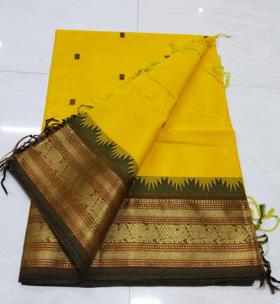 Kanchipuram Fancy Cotton Saree With Running Blouse