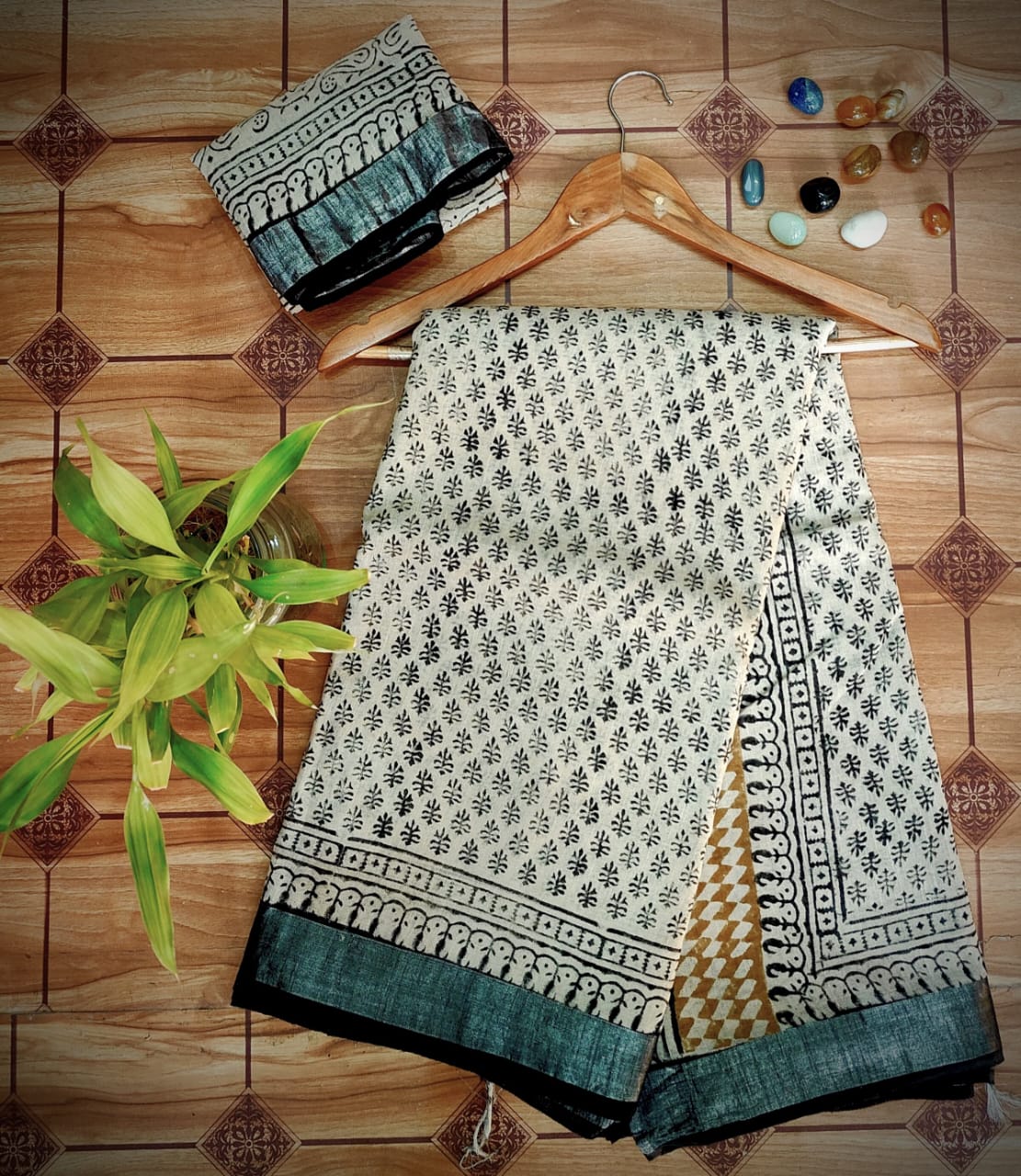 Hand Block Printed Linen / Slub Cotton Saree