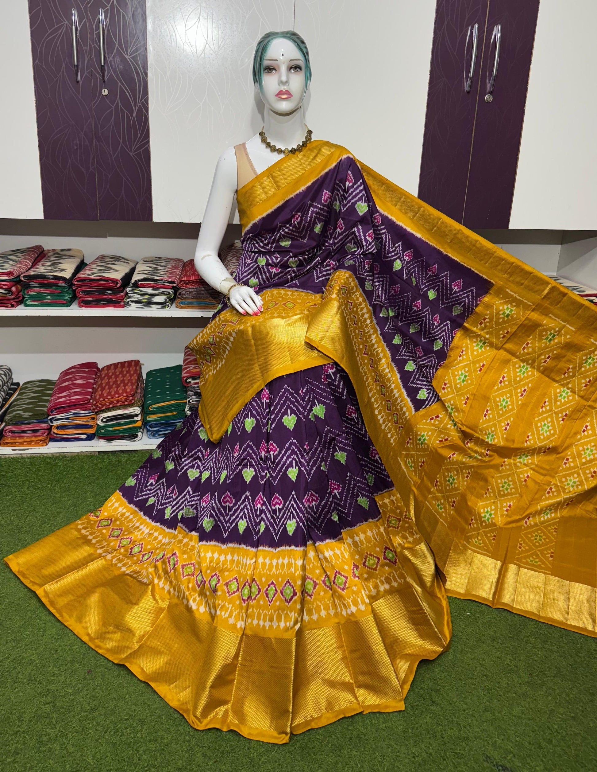 Pochampally Double Weaving Ikat Pure Silk Saree