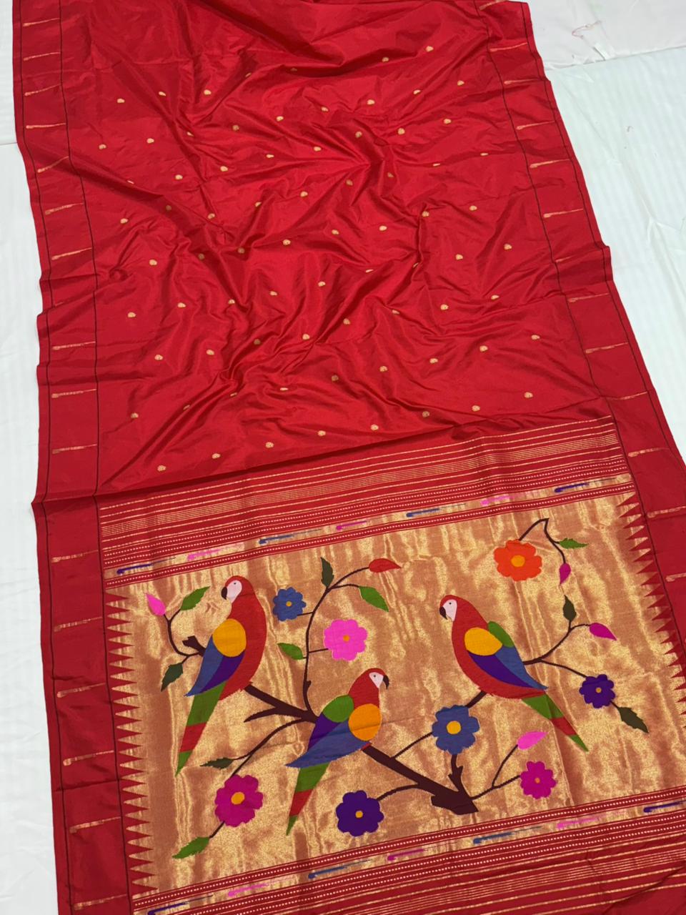Single Muniya Paithani Pure Silk Coin Buttas Design Saree