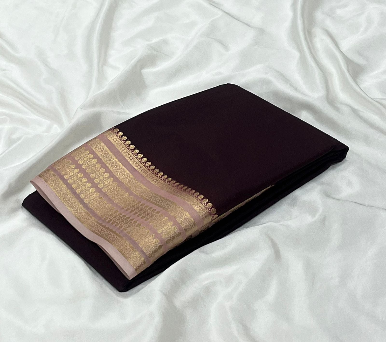 Semi Mysore Crepe Silk Saree With Blouse