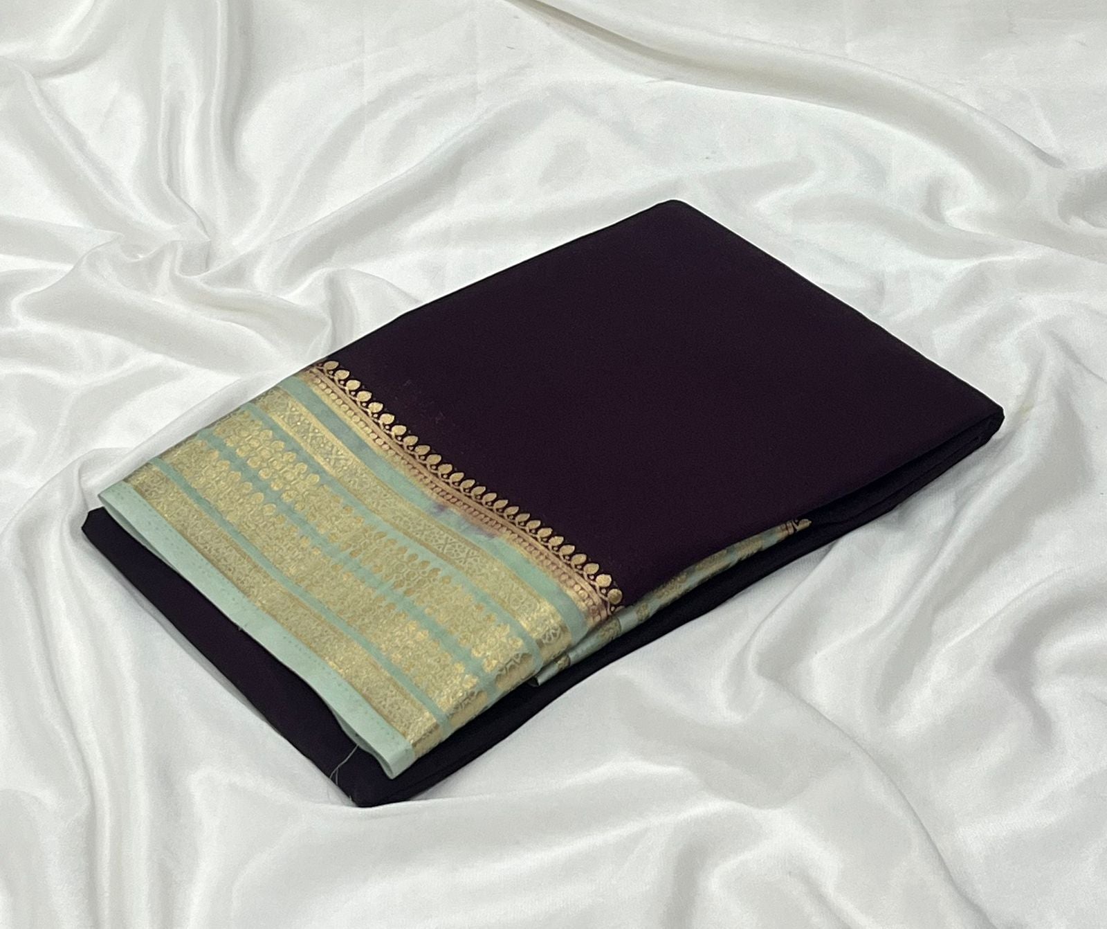 Semi Mysore Crepe Silk Saree With Blouse