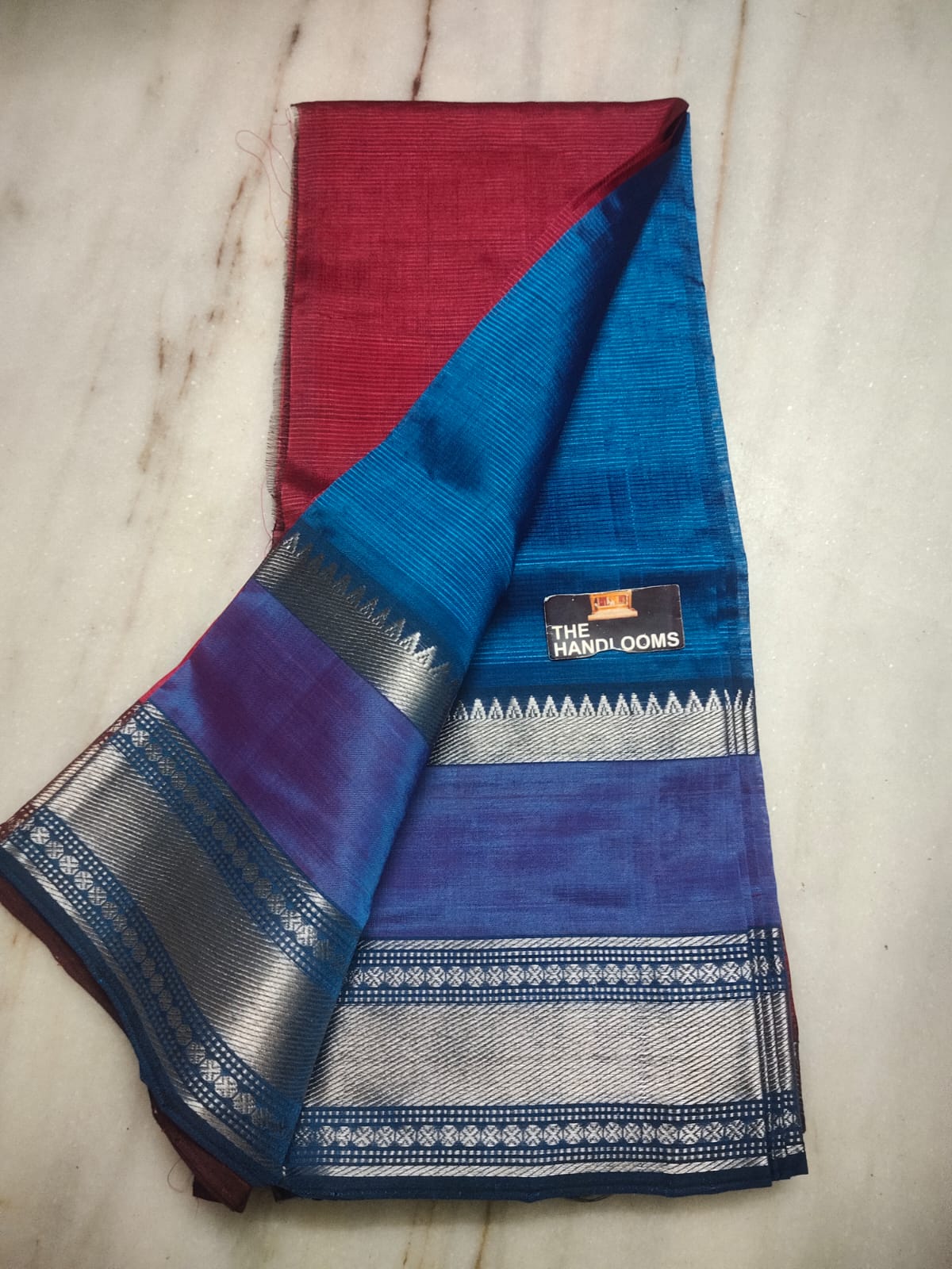 Mangalagiri Silk / Cotton Kanchi Silver Zari Gap Border Saree With Contrast Blouse
