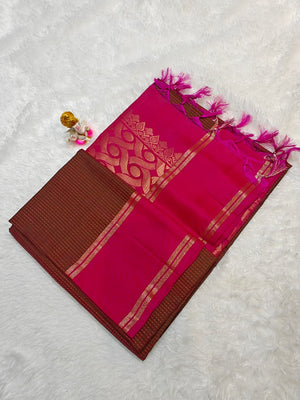 Kanchipuram Soft Silk Small Checks Design Gap Border Saree With Blouse