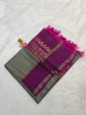 Kanchipuram Soft Silk Small Checks Design Gap Border Saree With Blouse