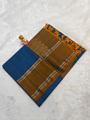 Kanchipuram Soft Silk Small Checks Design Gap Border Saree With Blouse